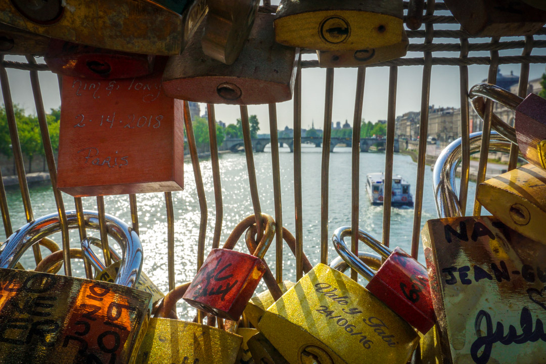 Seine, padlocks, Paris, bridge